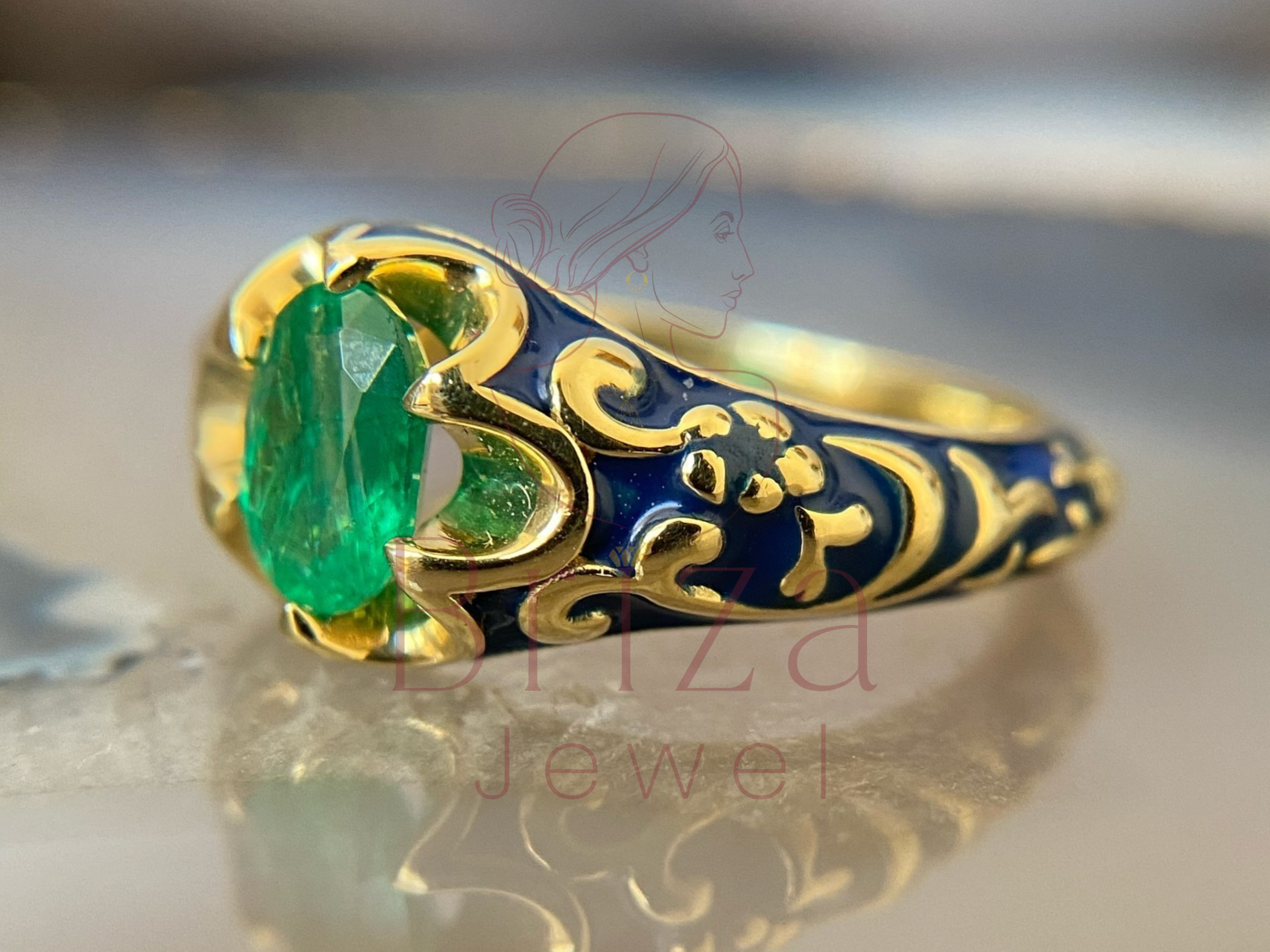 side view of gold setting with smooth enamel accents