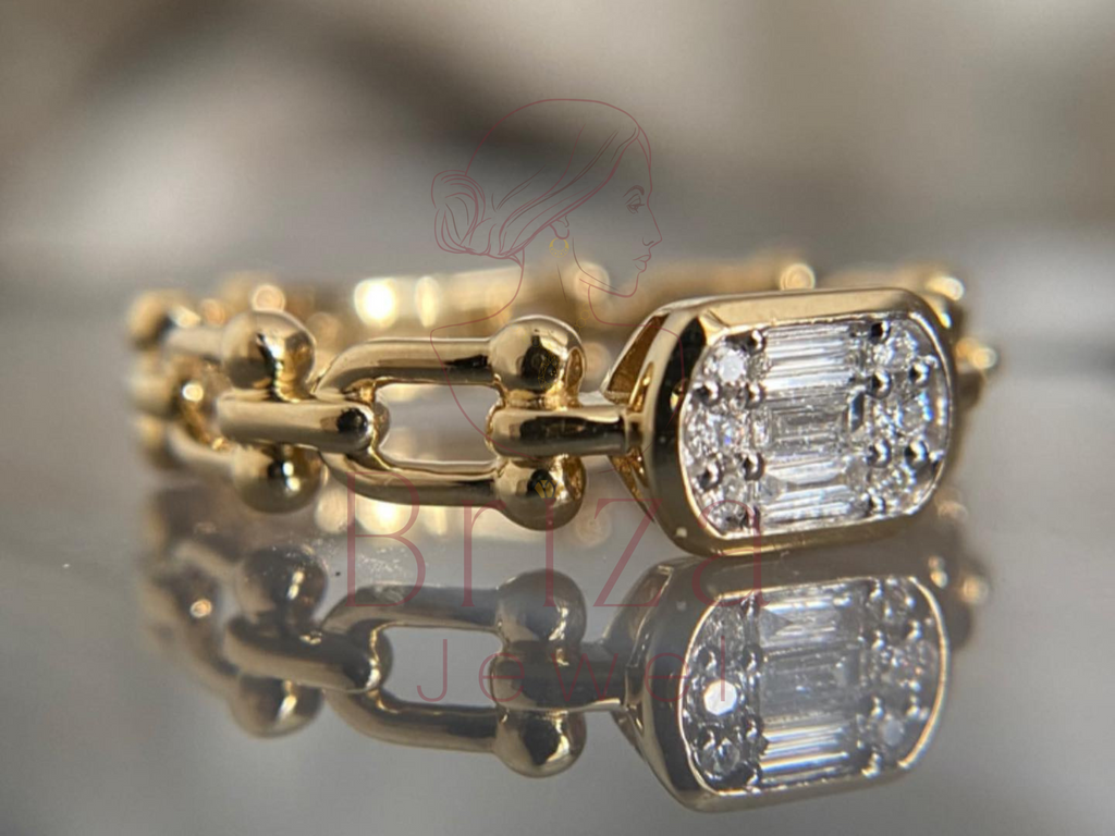 Gold Baguette Diamond Ring | 14K Chain Geometric Band