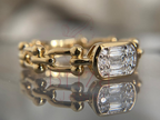 Gold Baguette Diamond Ring | 14K Chain Geometric Band