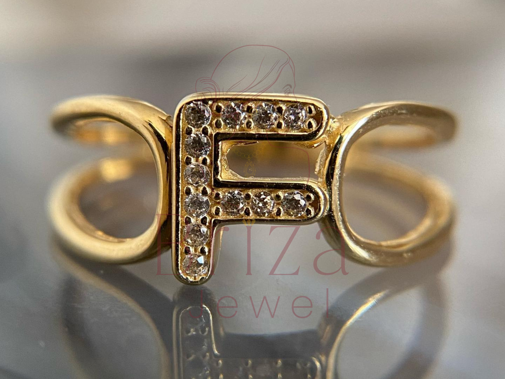 f color diamond ring with personalized gold initial design