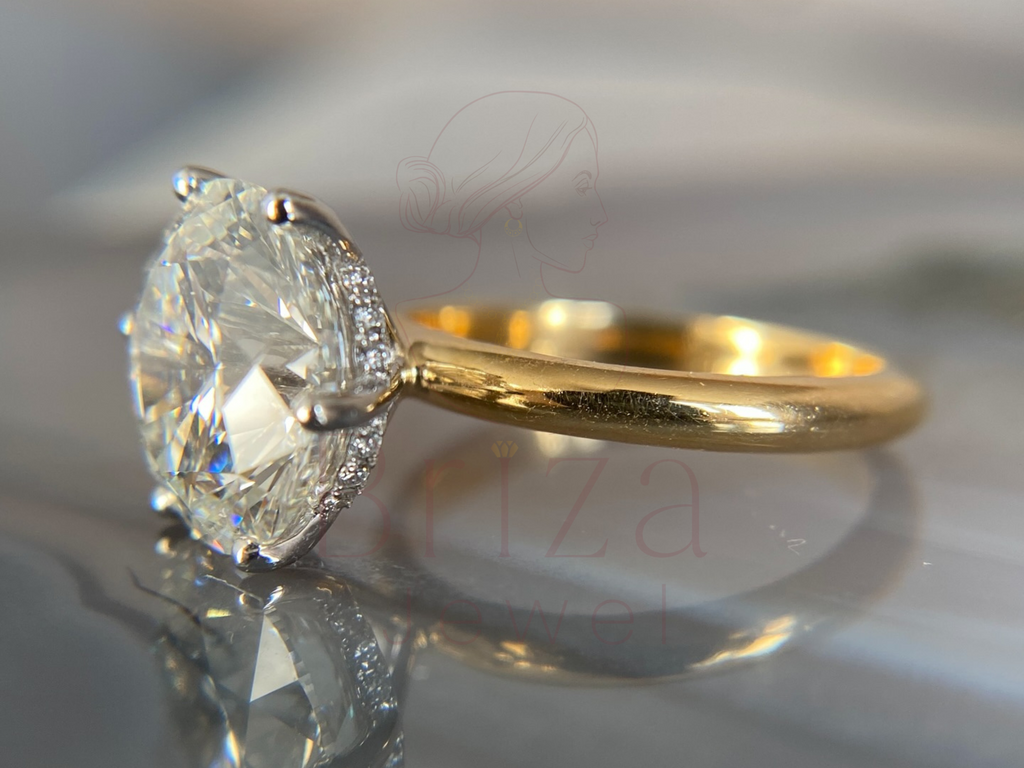 Round Diamond Solitaire Engagement Ring With 6 Prong Gold