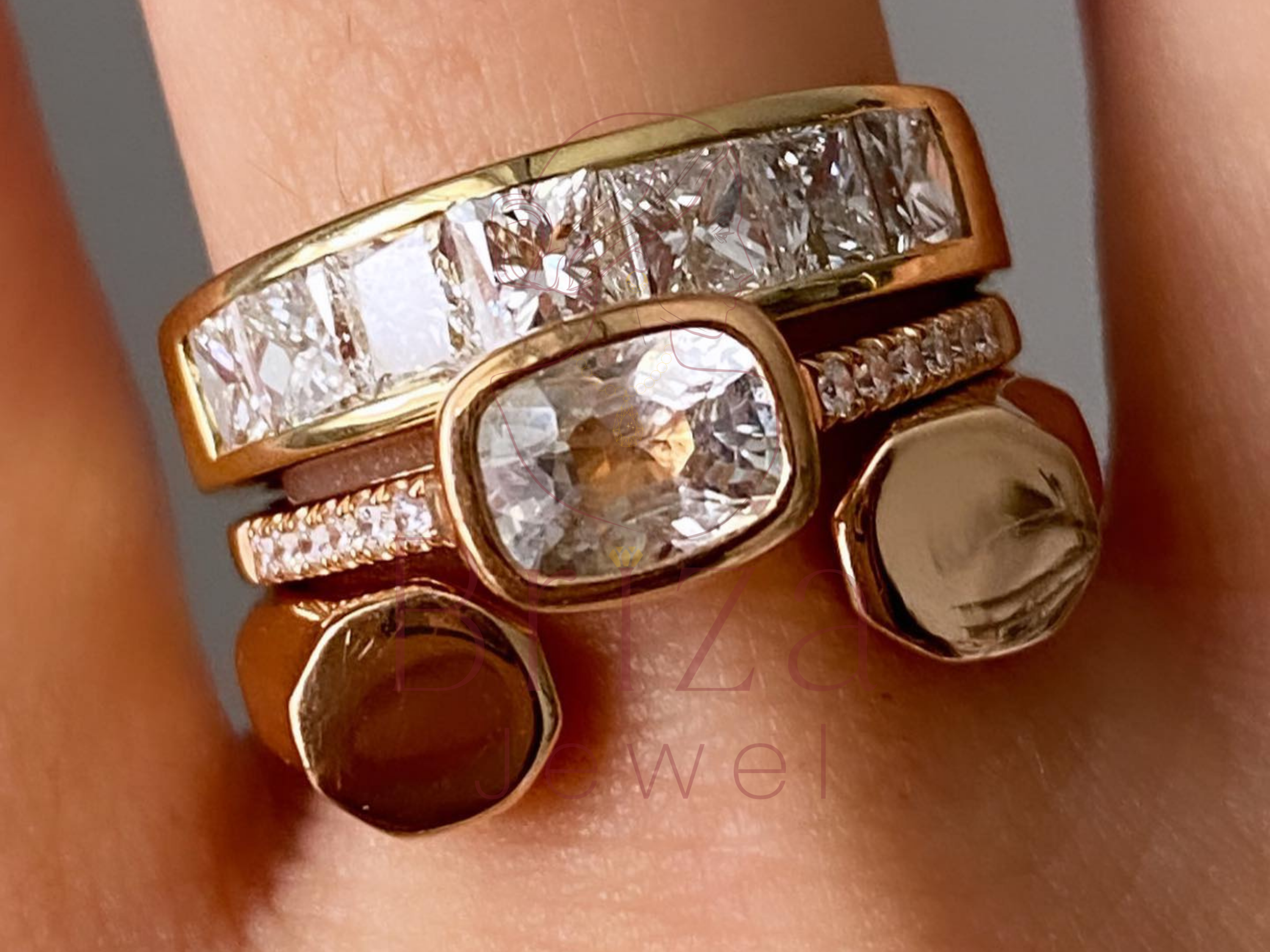 Octagon Ring | Modern Open End Geometric Gold Band