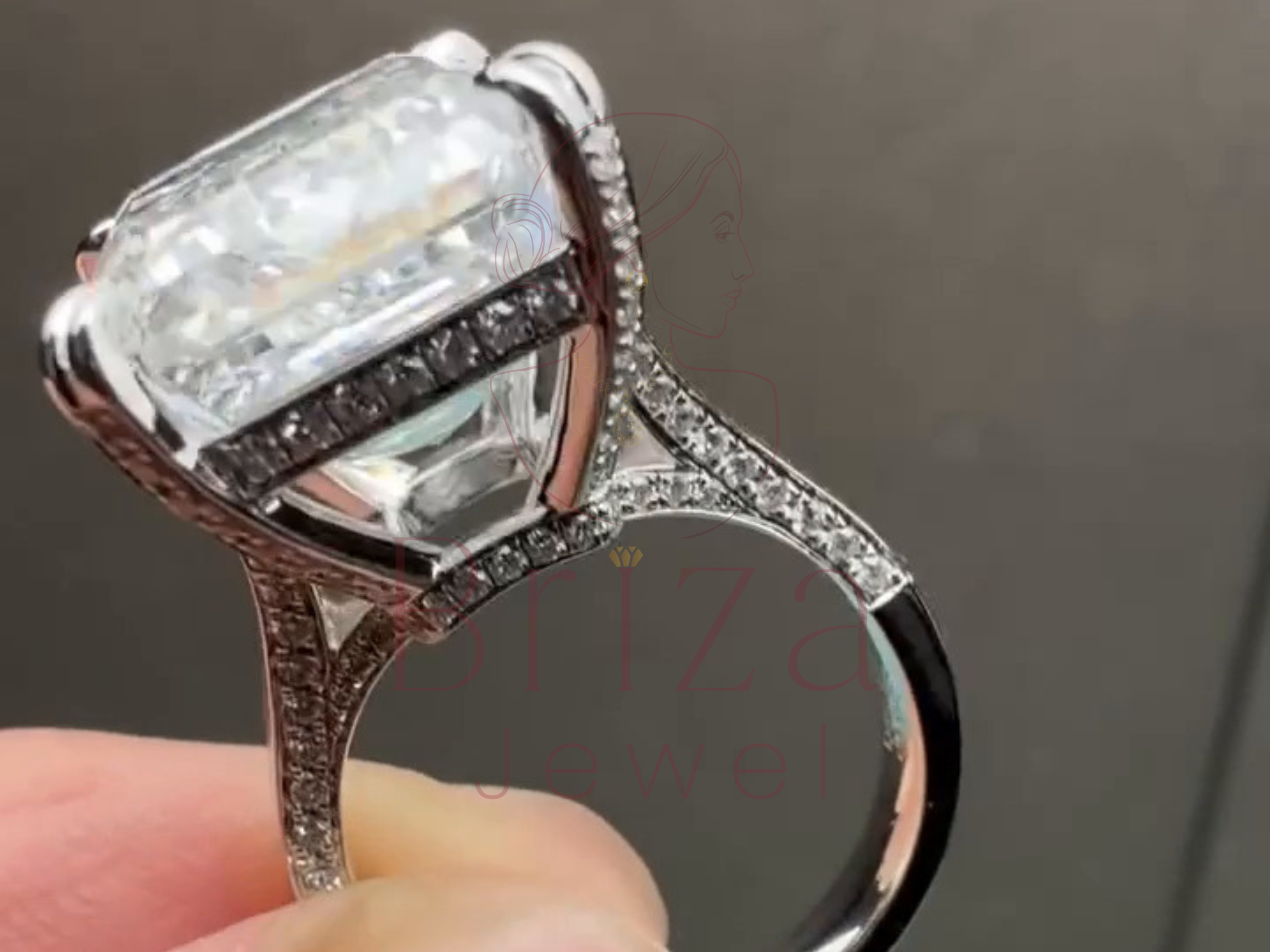 fine jewelry ring highlighting clean prong and band craftsmanship