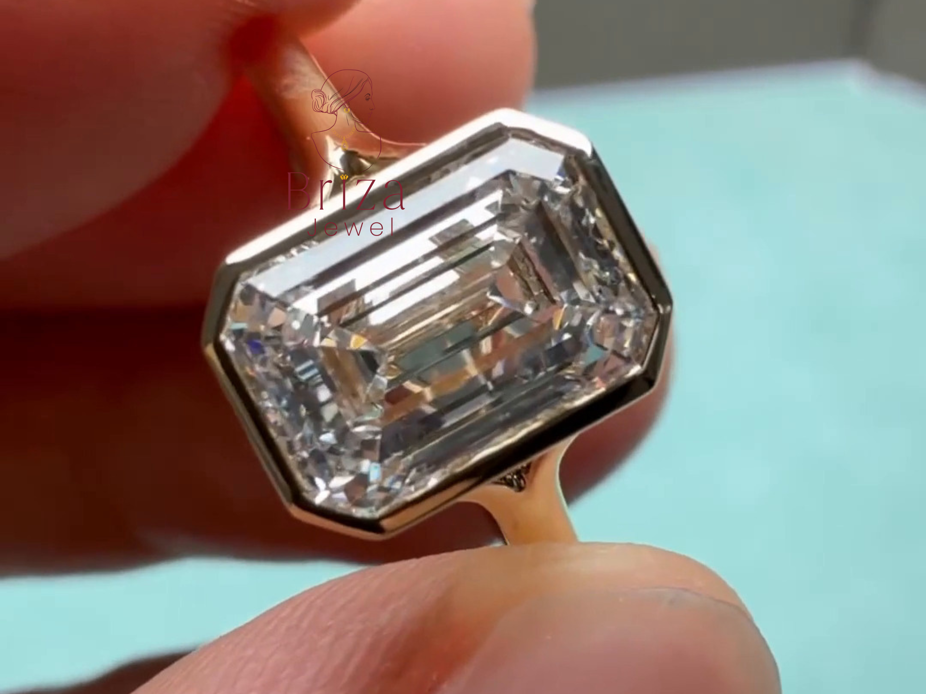 lab grown emerald cut diamond ring in art deco gold design