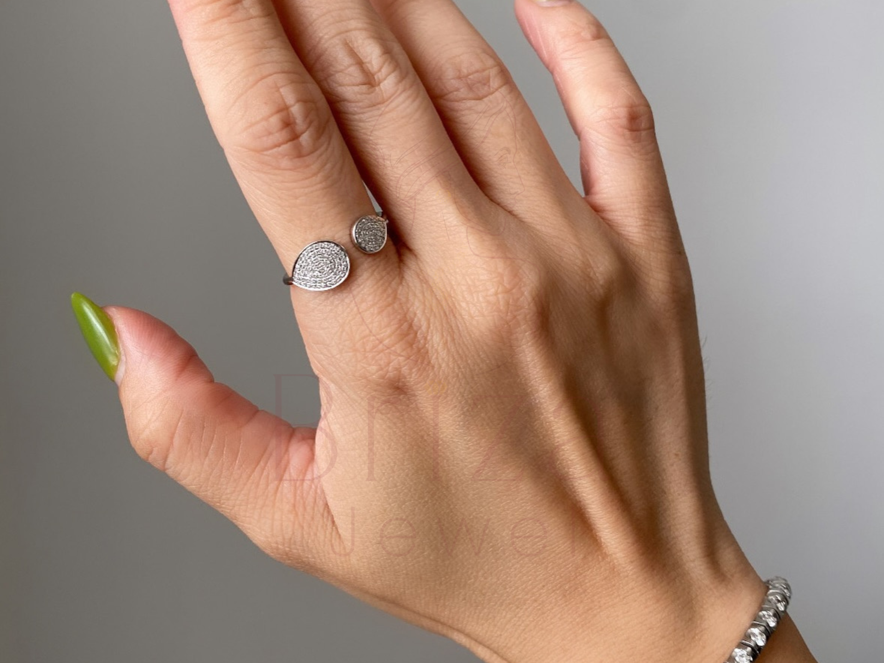 Open Diamond Band | Adjustable White Gold Minimalist Ring