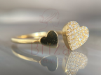 adjustable gold jewelry design with romantic center stone