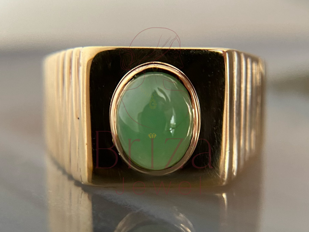 Green Jade Ring | Vintage Gold Signet Ring for Men & Women