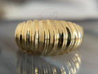 Vintage Engagement Ring with Elegant Ribbed Gold Texture