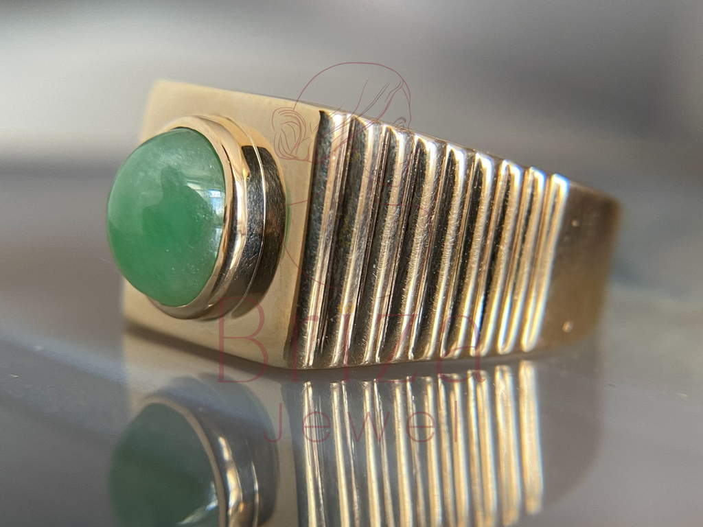 Green Jade Ring | Vintage Gold Signet Ring for Men & Women