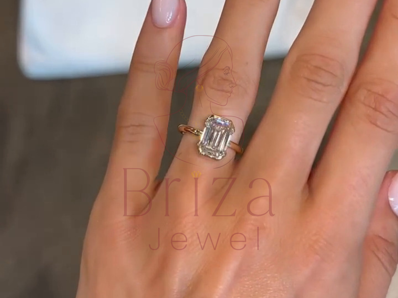 Emerald Cut Engagement Diamond Ring | Gold Solitaire