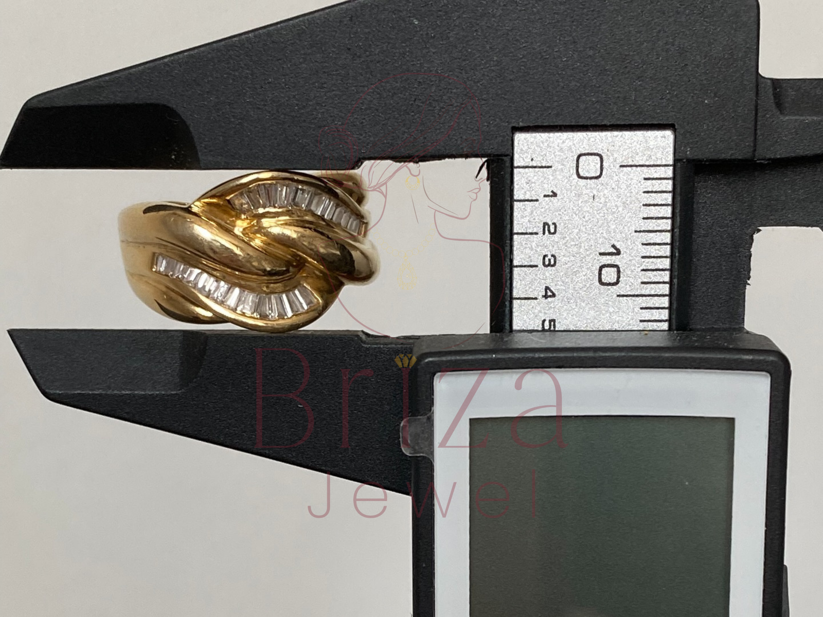 Vintage Gold Dome Ring | Baguette Diamond Retro Cocktail Band