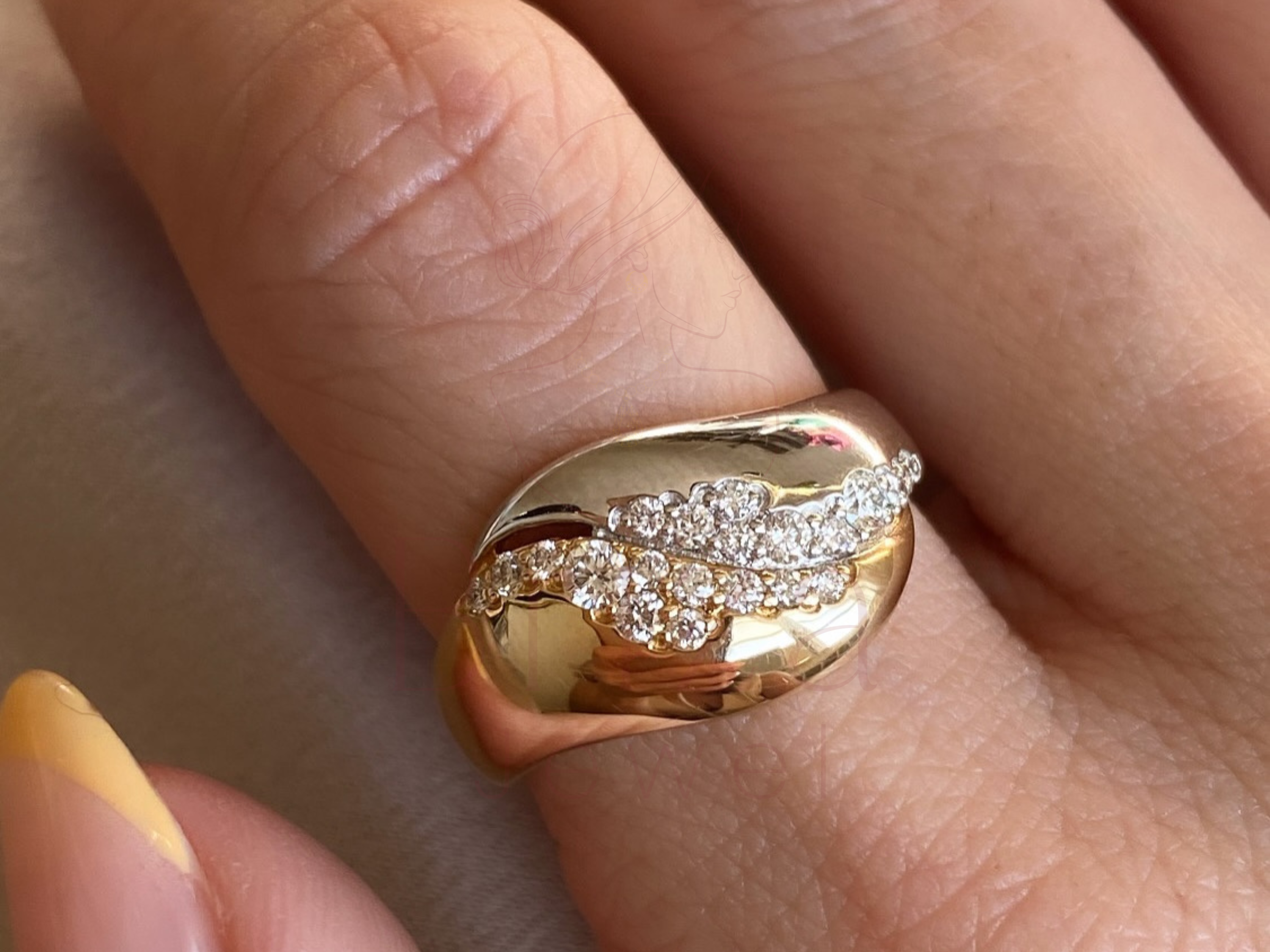 Wave Diamond Band in Gold | Vintage Statement Ring for Women