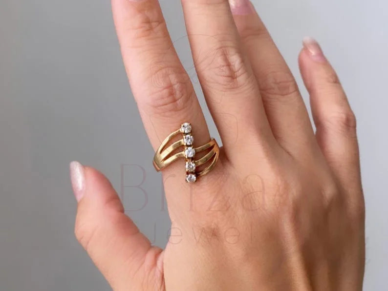 Split Shank Diamond Ring | Minimal Gold Statement Ring | Briza Jewel