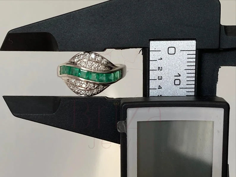 Cocktail Diamond Ring - White Gold Vintage | Briza Jewel