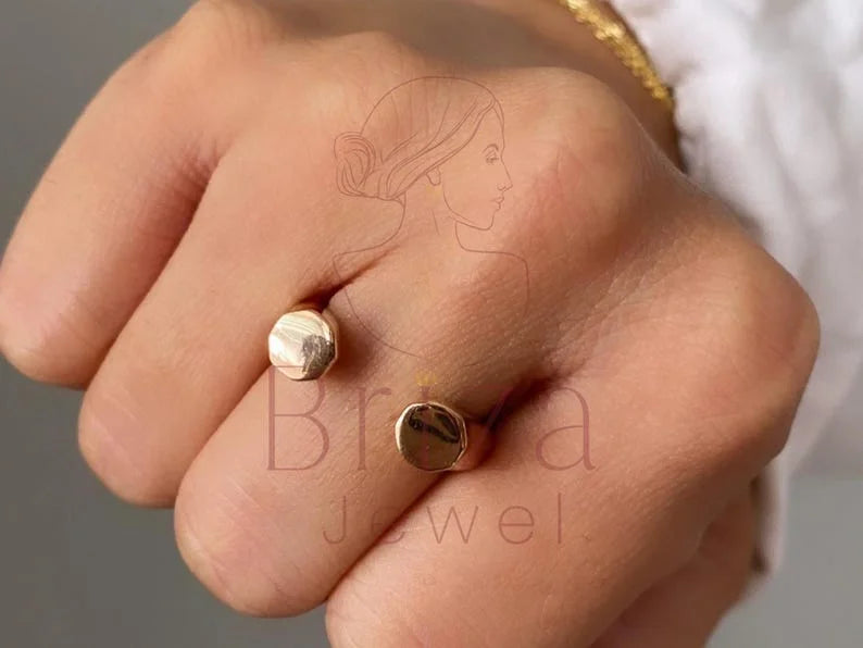 Octagon Ring - Gold Minimalist | Briza Jewel