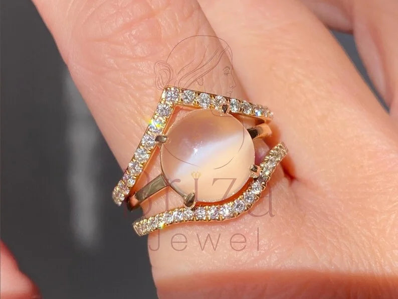 Moonstone Ring - 14K Gold | Briza Jewel