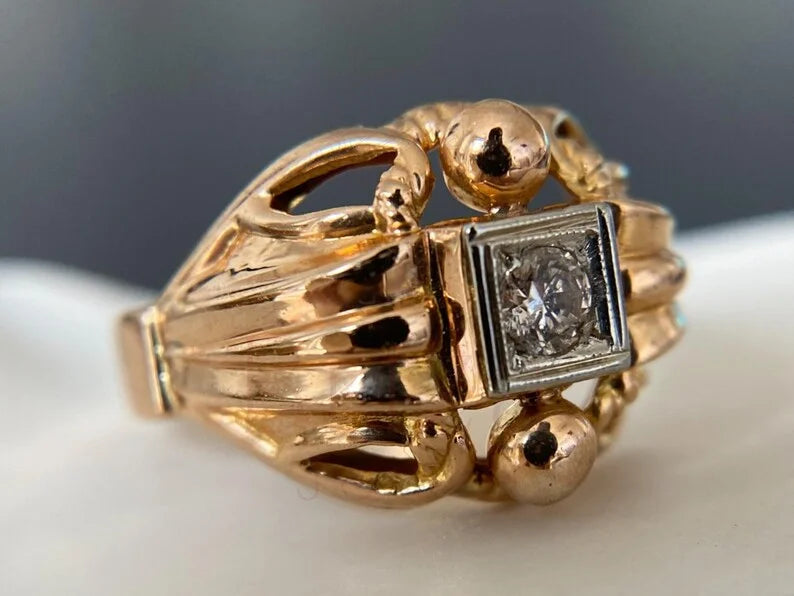 Vintage Round Diamond Ring - Yellow Gold | Briza Jewel