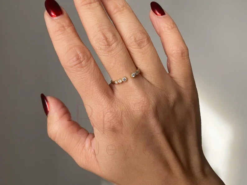 Bezel Set Diamond Ring - Gold Minimalist | Briza Jewel