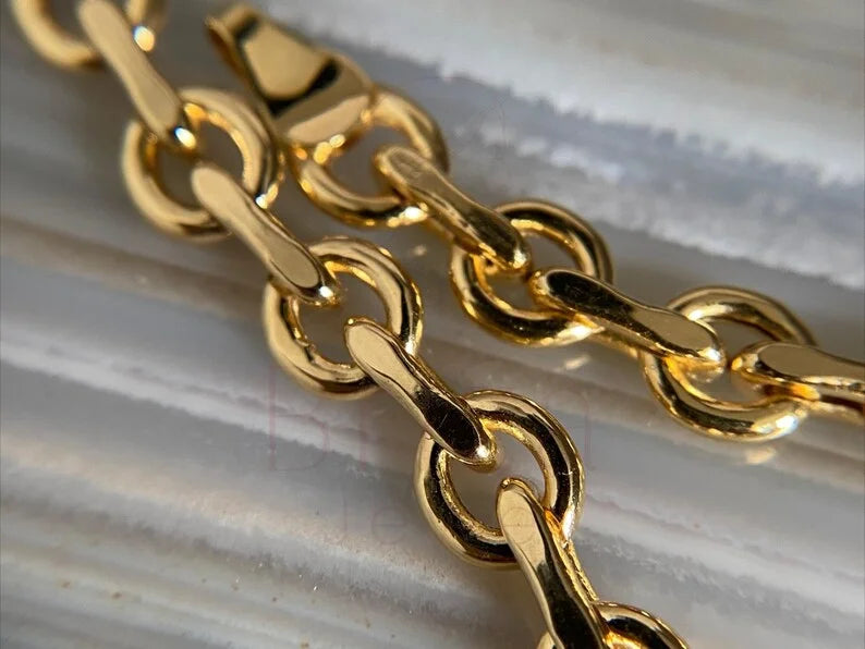 Gold Link Chain Bracelet - Oval Minimalist | Briza Jewel