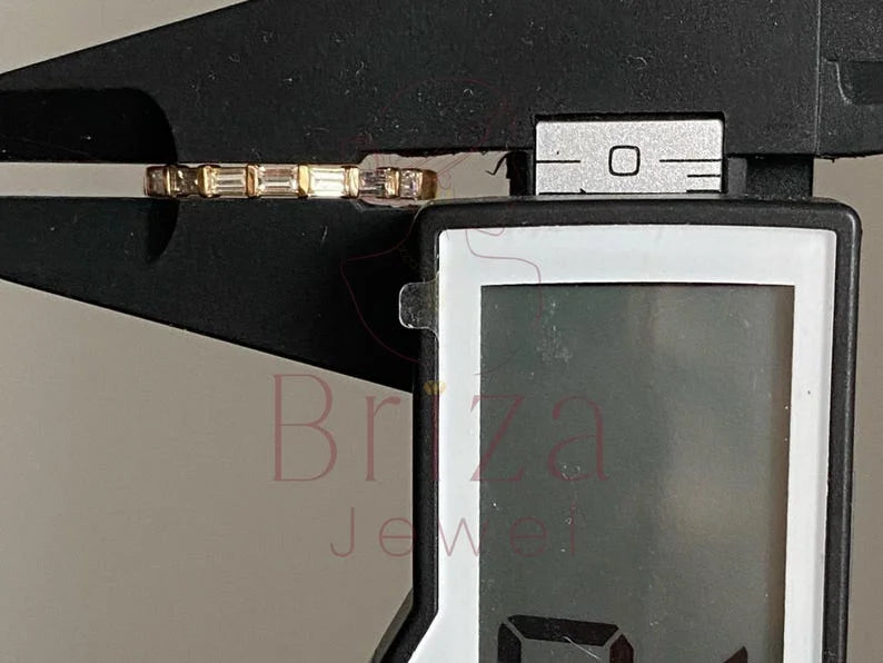 Baguette Band - Lab Grown 14K Gold Diamond Minimalist Ring | Briza Jewel