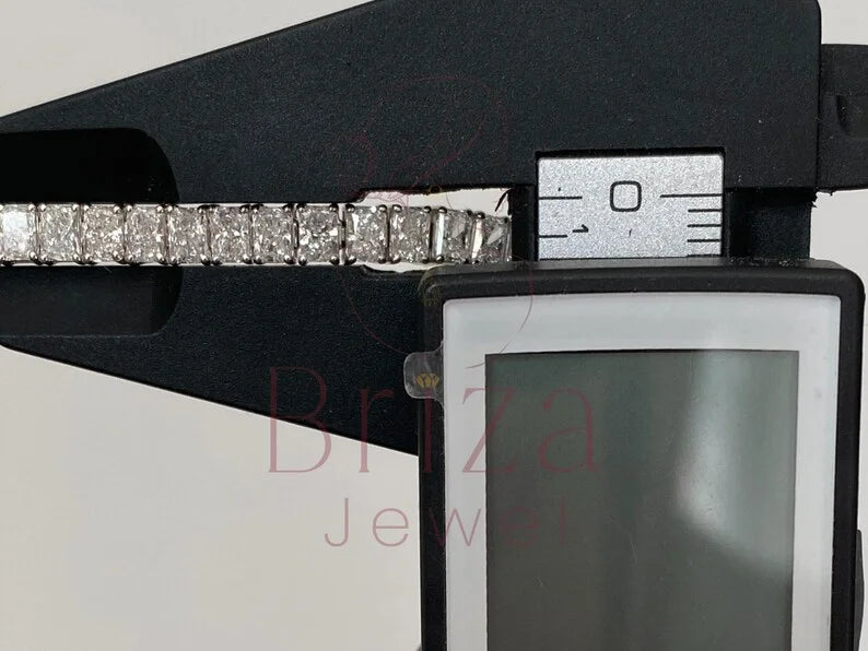Emerald Tennis Bracelet - Lab Grown White Gold Diamond | Briza Jewel