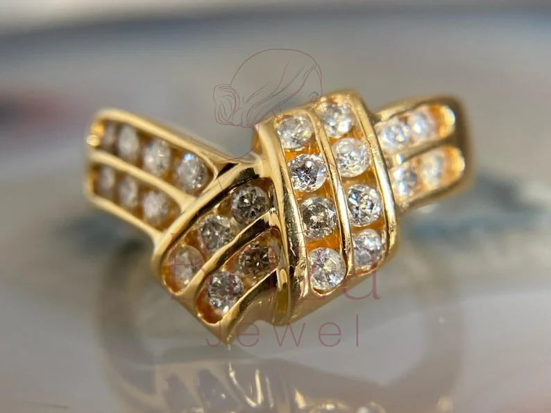 Vintage Moissanite Ring - Gold | Briza Jewel