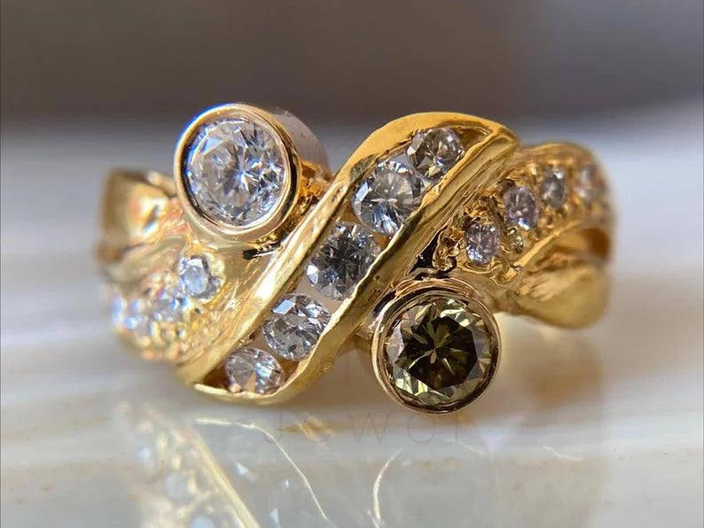 Diamond Swirl Ring - 18K Gold | Briza Jewel