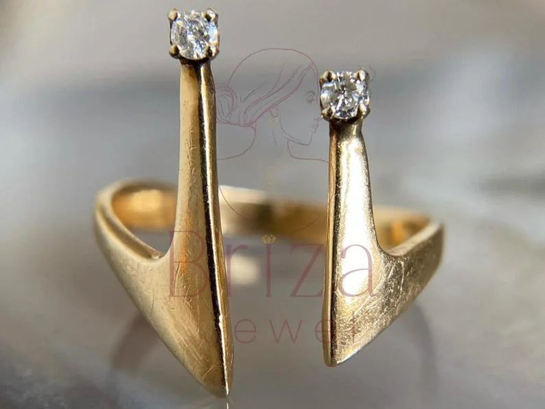 Crown Ring - Gold Moissanite Minimalist | Briza Jewel
