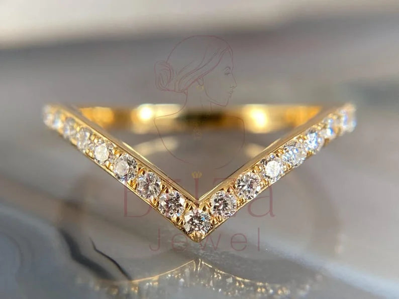 V Shaped Wedding Band - Ring | Briza Jewel