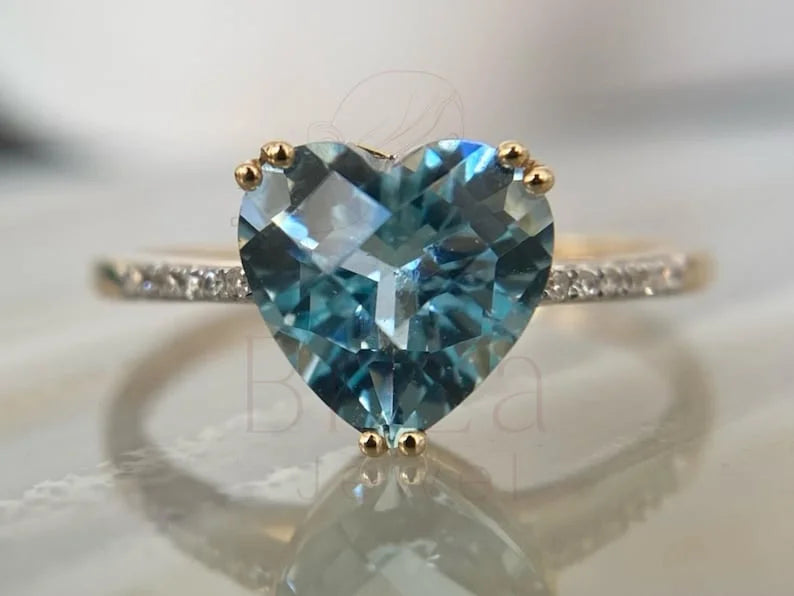 Blue Topaz Heart Ring - Gold Diamond | Briza Jewel