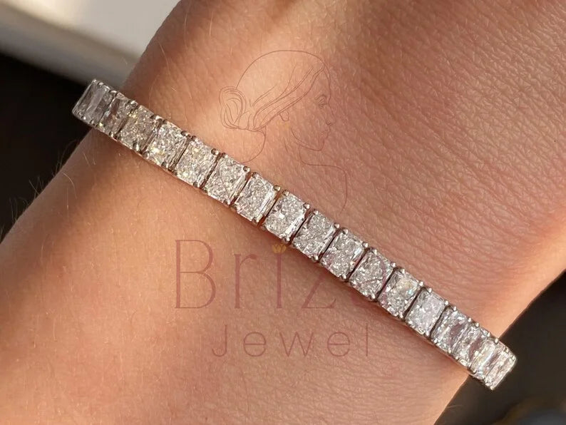 Emerald Tennis Bracelet - Lab Grown White Gold Diamond | Briza Jewel