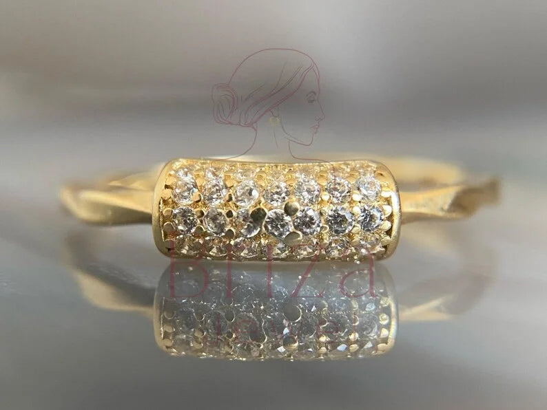 Serpent Ring - Gold Diamond Minimalist | Briza Jewel