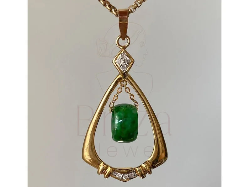 Green Jade and Diamond Pendant - Gold Vintage Necklace | Briza Jewel