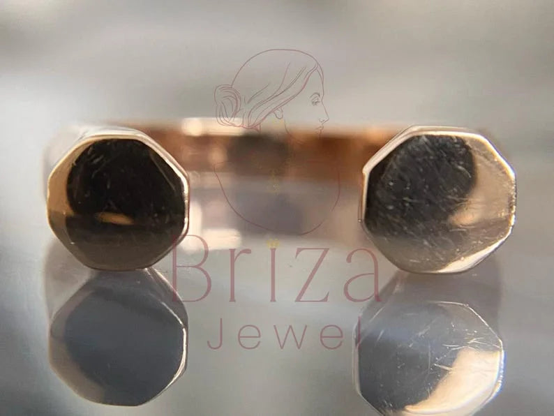 Octagon Ring - Gold Minimalist | Briza Jewel
