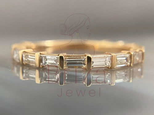 Baguette Band - Lab Grown 14K Gold Diamond Minimalist Ring | Briza Jewel
