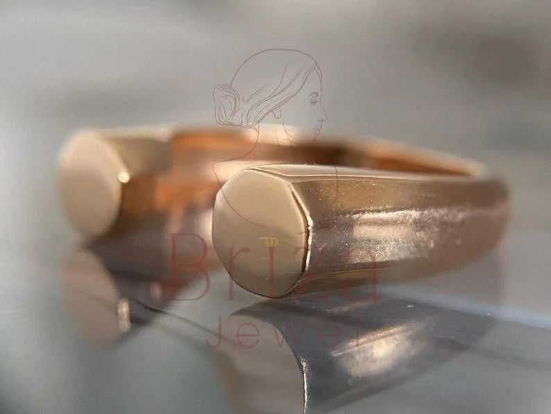 Octagon Ring - Gold Minimalist | Briza Jewel