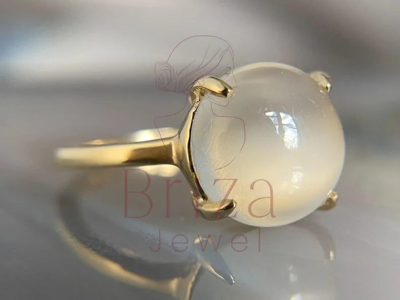 Moonstone Ring - 14K Gold | Briza Jewel