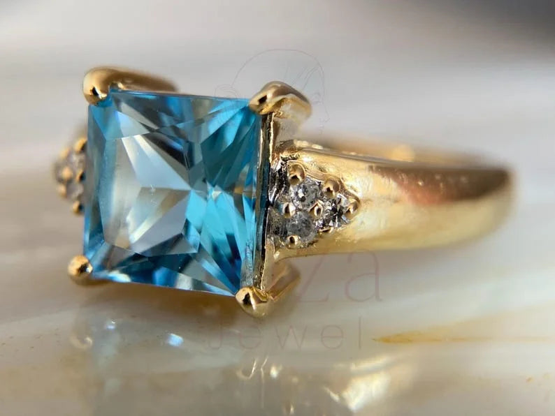 Princess Cut Blue Diamond Ring - Gold Diamonds | Briza Jewel