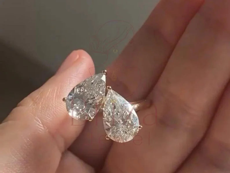 Toi et Moi Ring - Pear Moissanite | Briza Jewel