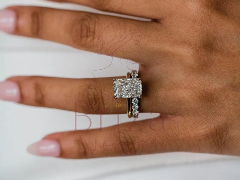 Lab Grown Radiant Cut Engagement Ring - Gold Diamond | Briza Jewel
