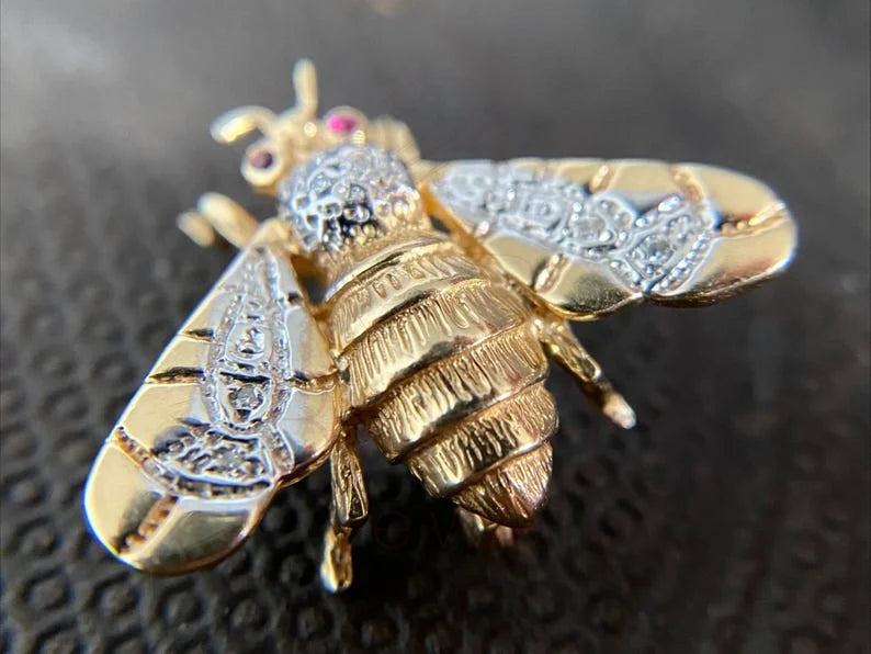 Bee Brooch Pin - Gold Diamond Vintage | Briza Jewel