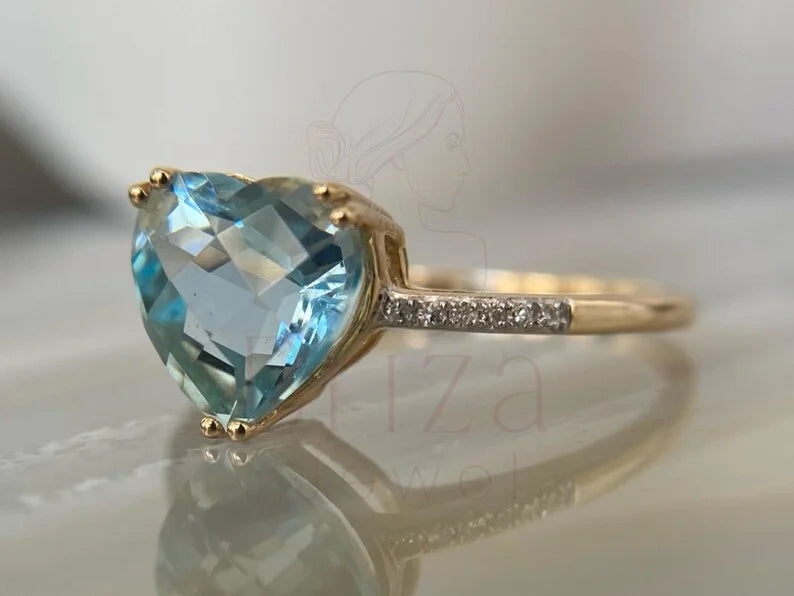 Blue Topaz Heart Ring - Gold Diamond | Briza Jewel