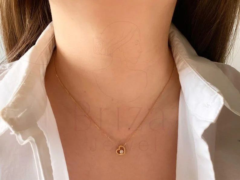 Heart Shape Diamond Pendant - Lab Grown Gold Minimalist Necklace | Briza Jewel