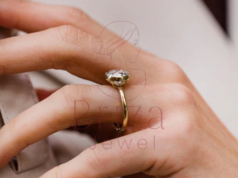 Bezel Round Diamond Ring - Lab Grown Gold Minimalist | Briza Jewel