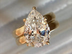 Pear Shaped Solitaire Engagement Ring - 18K Yellow Gold | Briza Jewel