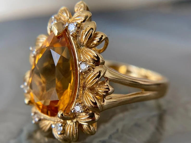 Pear Cut Citrine Ring - Yellow Gold Diamond Vintage | Briza Jewel