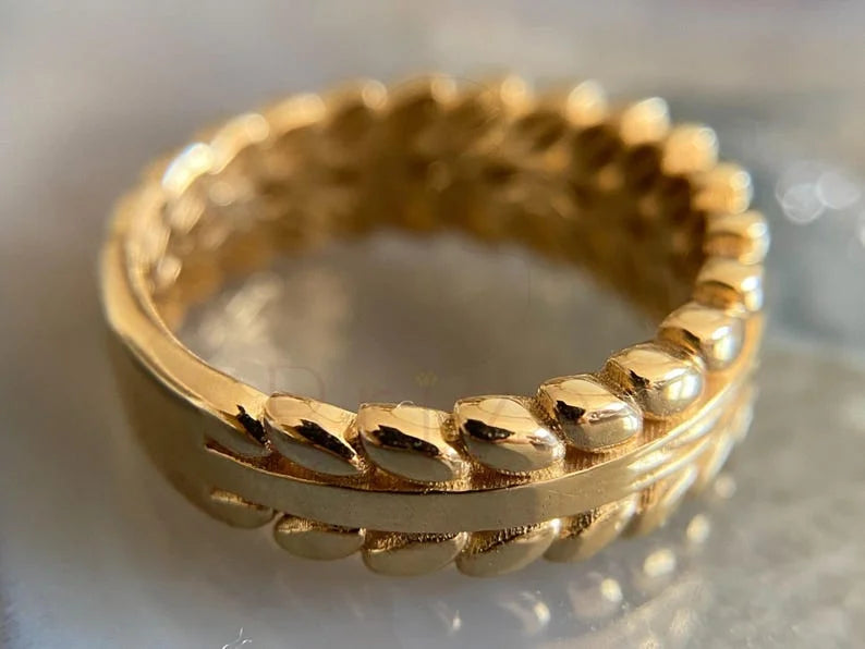 Vintage Gold Leaf Band – Textured Nature Wedding Band | Briza Jewel