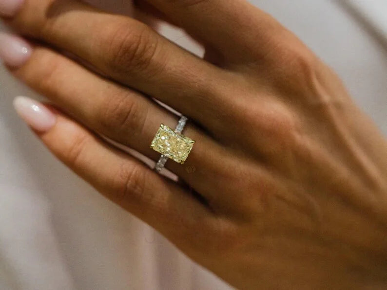 Radiant Cut Halo Engagement Ring | Briza Jewel