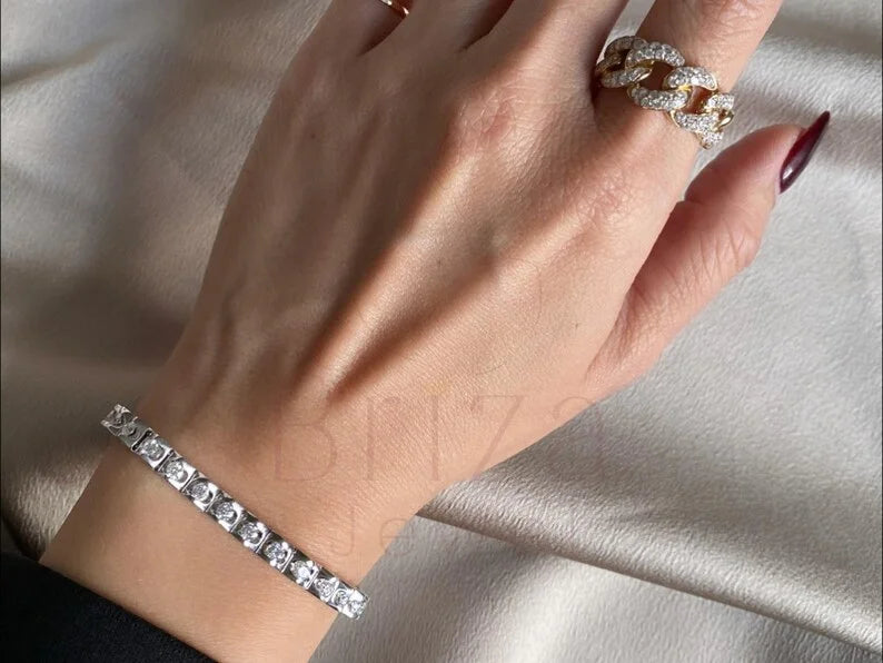 Round Diamond Tennis Bracelet - 18K White Gold | Briza Jewel