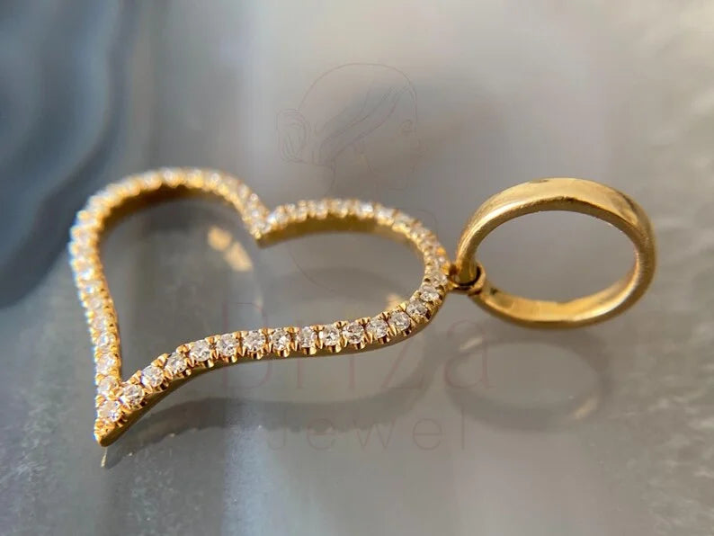 Heart Shaped Pendant - 14k Yellow Gold | Briza Jewel
